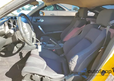 2005 Nissan 350Z Coupe z USA, uszkodzony, nr VIN JN1AZ34D35M601009